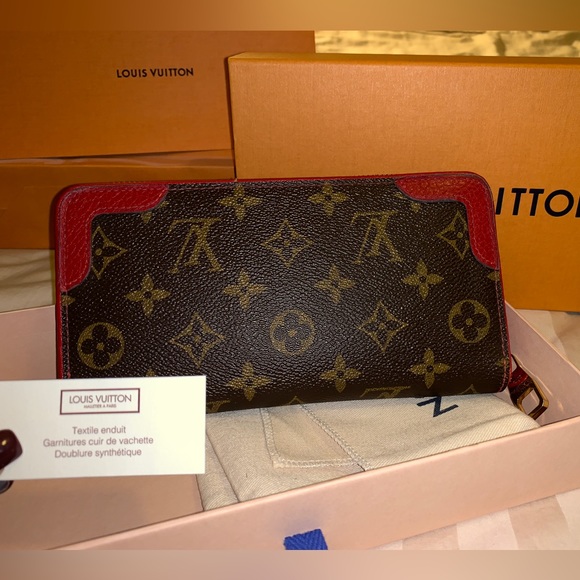 Limited edition Louis Vuitton wallet. - Picture 1 of 3